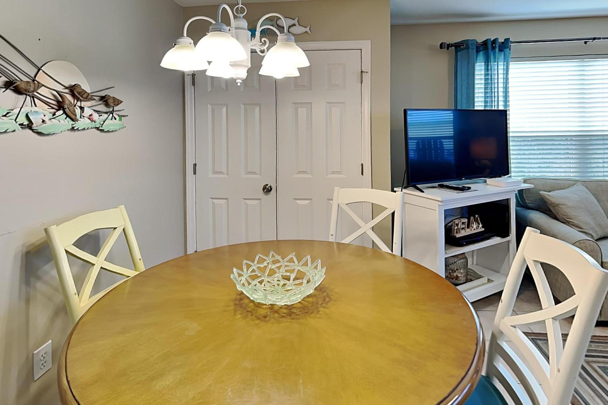 Nice Home In Gulf Shores With Outdoor Swimming Pool And 2 Bedrooms Eksteriør billede